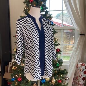 PerSeption Blue & White Chevron Stretch Pullover Top, Size SP
